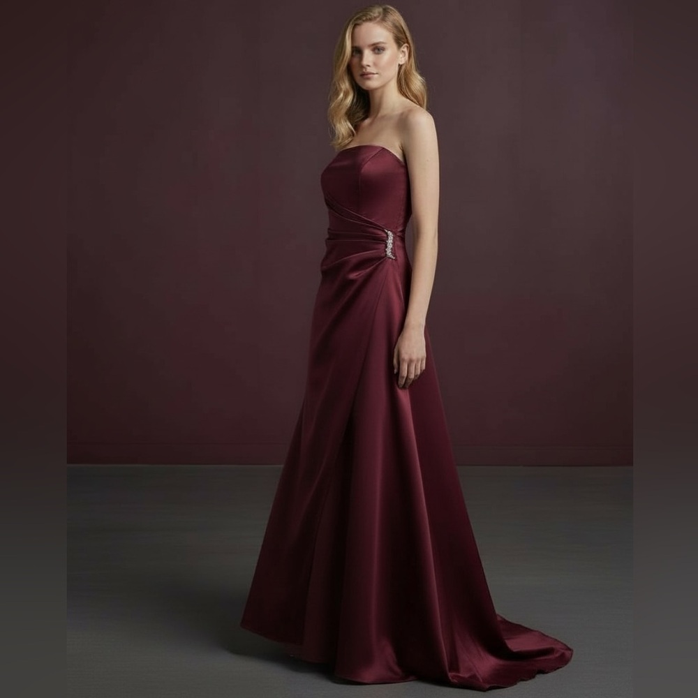 David's Bridal strapless Satin Wine Gown Formal